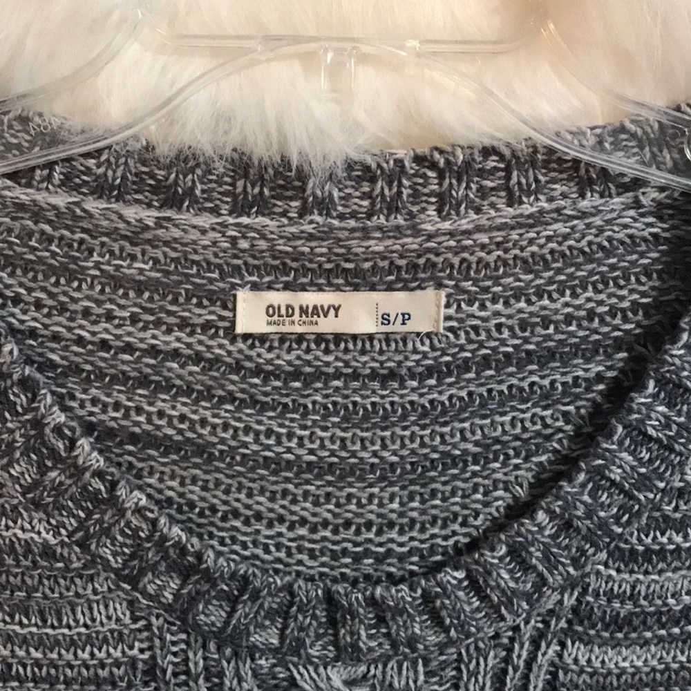 Old Navy - Gray & White Knit Sweater Small - Picture 2 of 4